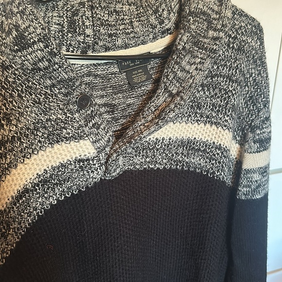Men's Black and Gray Sweater! Clearance! - Picture 2 of 4